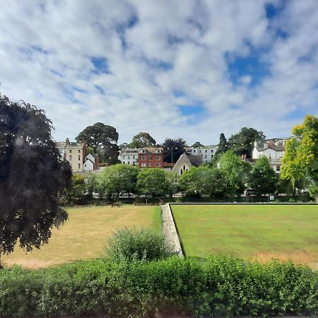 Dawlish Lawn View Exterior foto